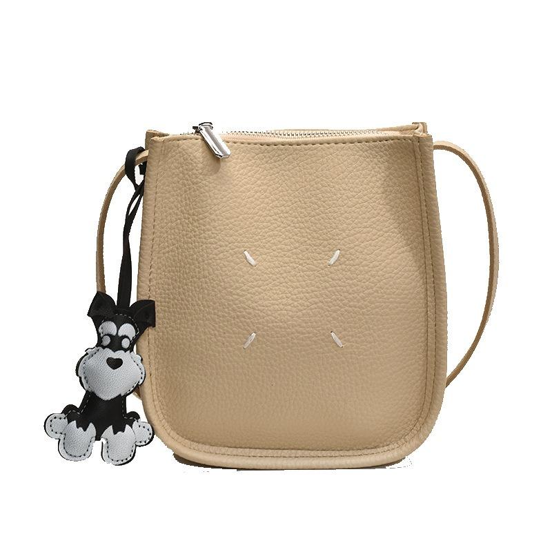 Puppy Pendant Women's Bag New Popular Simple and Versatile Fashion Texture Shoulder Portable Bucket Bag