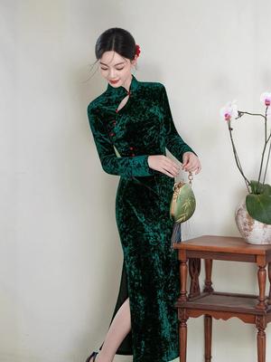Damen Samt Grün Cheongsam: Retro High-End Herbst/Winter Langarmkleid