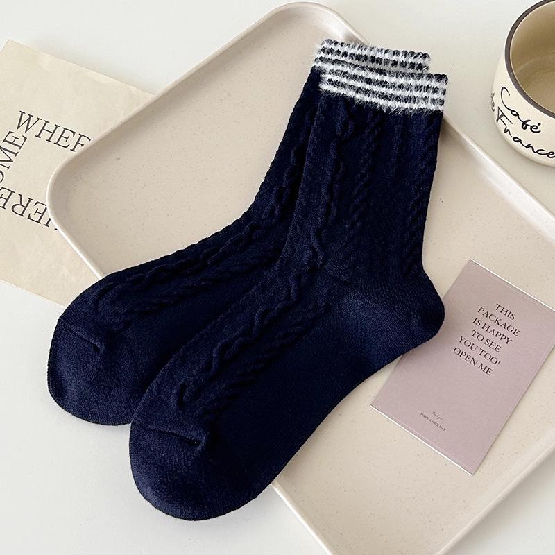 

Женские шерстяные носки средней длины в японском стиле: Плотный, теплый кашемир для осени/зимы One Size