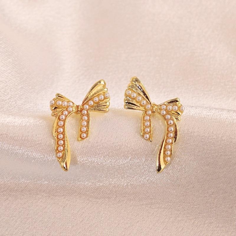 Boeknot Imitation Pearl Stud Earrings for Women Fashion Wedding Party Jewelry Girl Gift Christmas Valentine's Day Gift