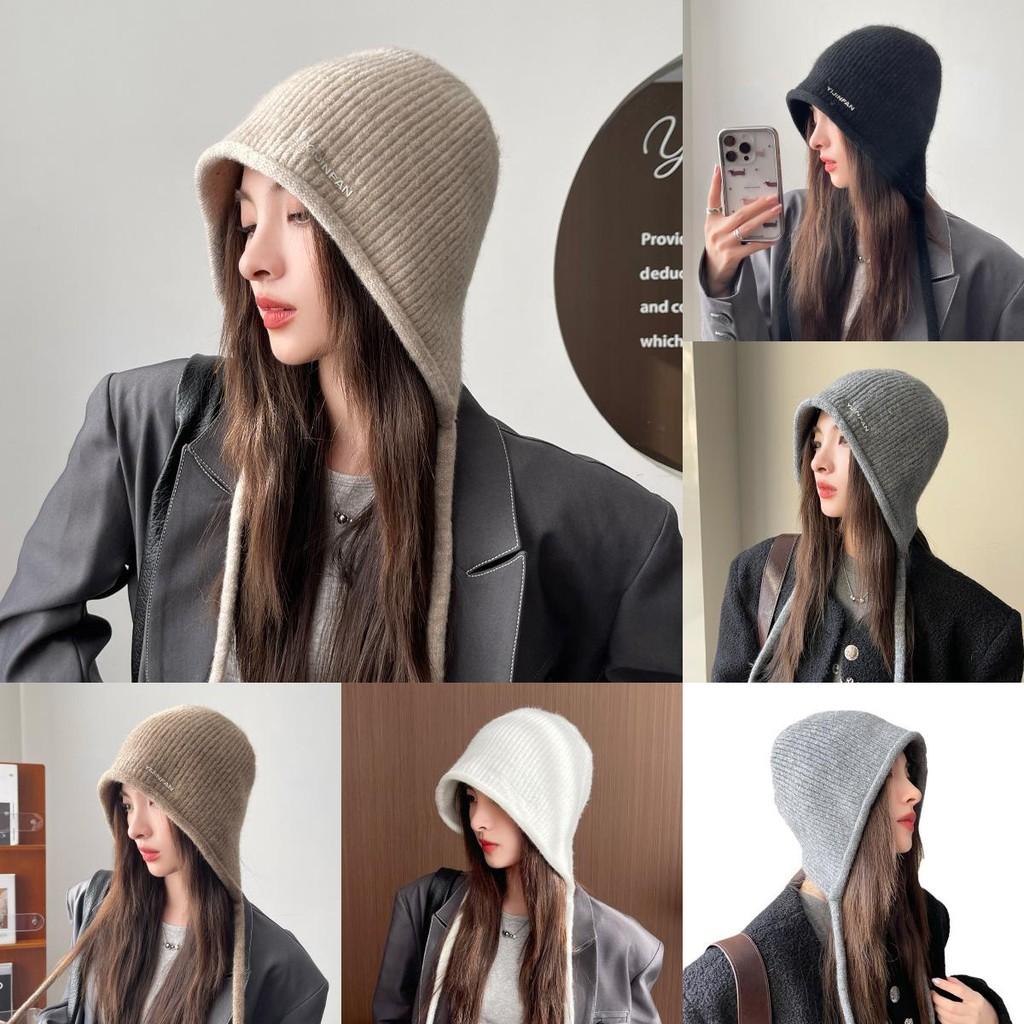 Knitted Fashion Hat With Solid Color Design And Letter Decoration For Wear Daily