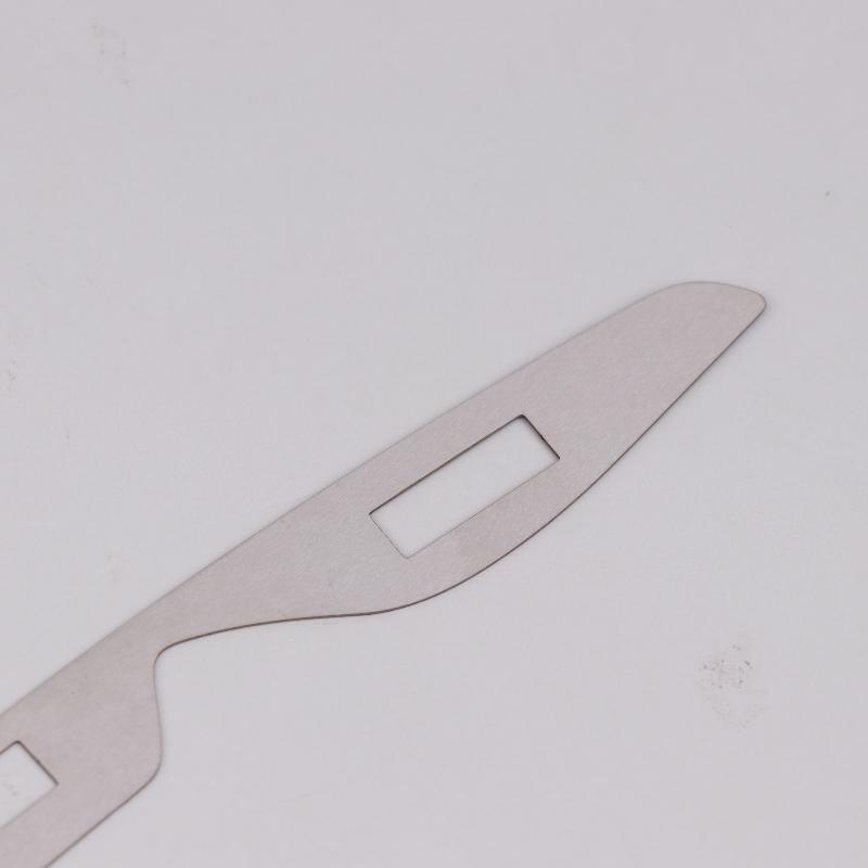 2Pcs Front Bumper Repair Metal Plate Buckle Broken Opening Rotten Buckle Repairer Bracket For Jade 2013-2020