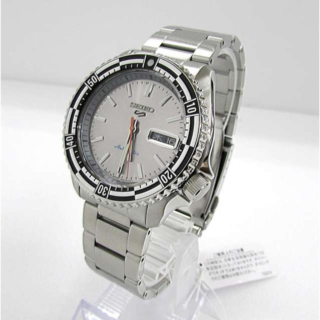 Used SEIKO 4R36-15E0 automatic watch