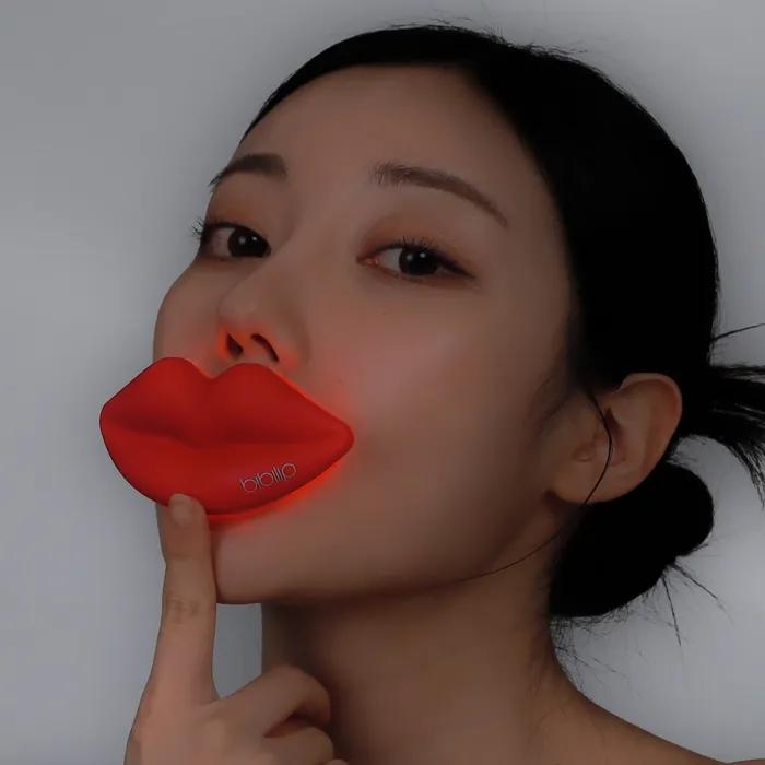 Mamicare Vivilip LED Lip Glow Lippenmaske (LED-Lippenmaske + Etui + 2 Lippenbalsame + Batterien enthalten)