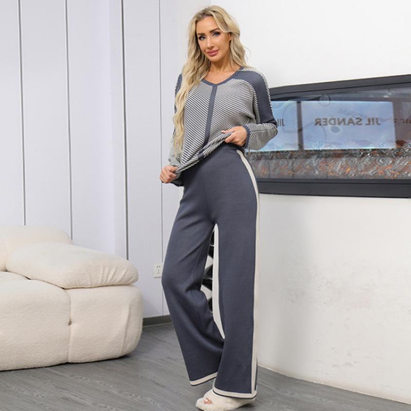 New Autumn and Winter V-neck Color Matching Striped Knitted Bat Sweater Loose Wide-leg Pants Knitted Two-piece Set