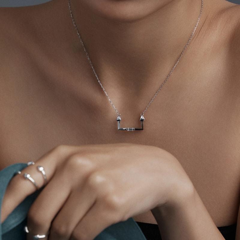 

amidibloom arrow square necklace 925 silver unplated