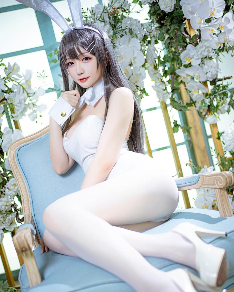 Bunny Girl Cosplay Sakurajima Mai White Faux Leather Bunny Costume High Leg Large Size Party Photoshoot Event Accessories Included Sakurajima Mai Mai