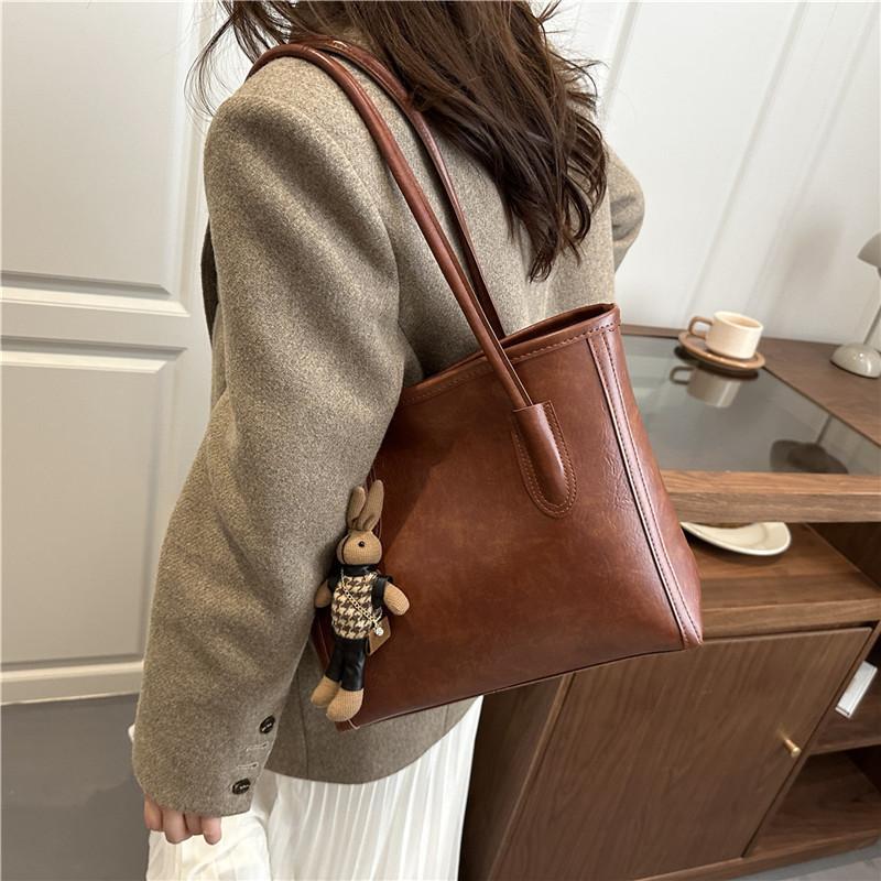 Fashion Tote Bag For Women With Pu Material And Top Zipper Closure For Daily Use