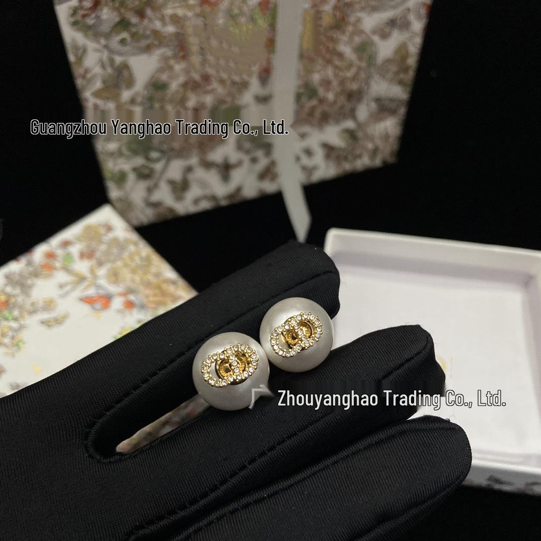 Серьги-пусеты Seiko D-jia CD с жемчугом и бриллиантами: Женская универсальная мода в стиле «два в одном»