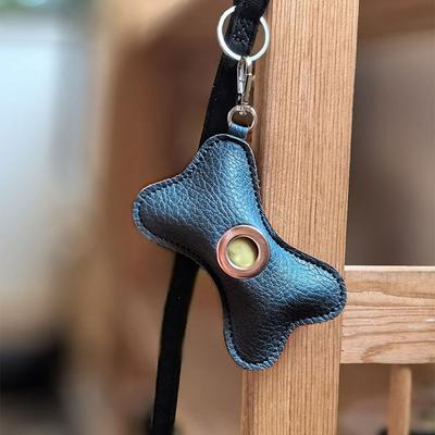 Distributeur Créatif de Sacs à Caca pour Chien en Cuir PU Forme d'Os Support de Sacs Nettoyage Caca Animal Fermeture Éclair avec Sac Poubelle