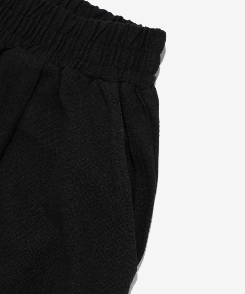 CARGOBROS Linen-Like Pintuck Wide Shorts (Black)