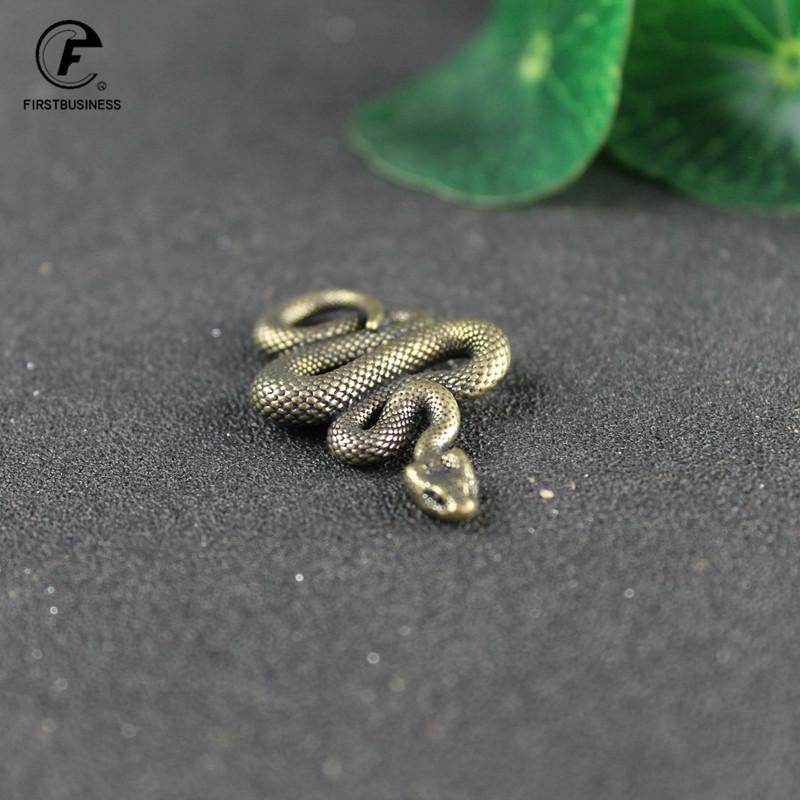 Vintage Copper Long Snake Miniature Figurines Desk Decorations Ornaments Accessories Handmade Brass Car Key Chains Pendant Decor