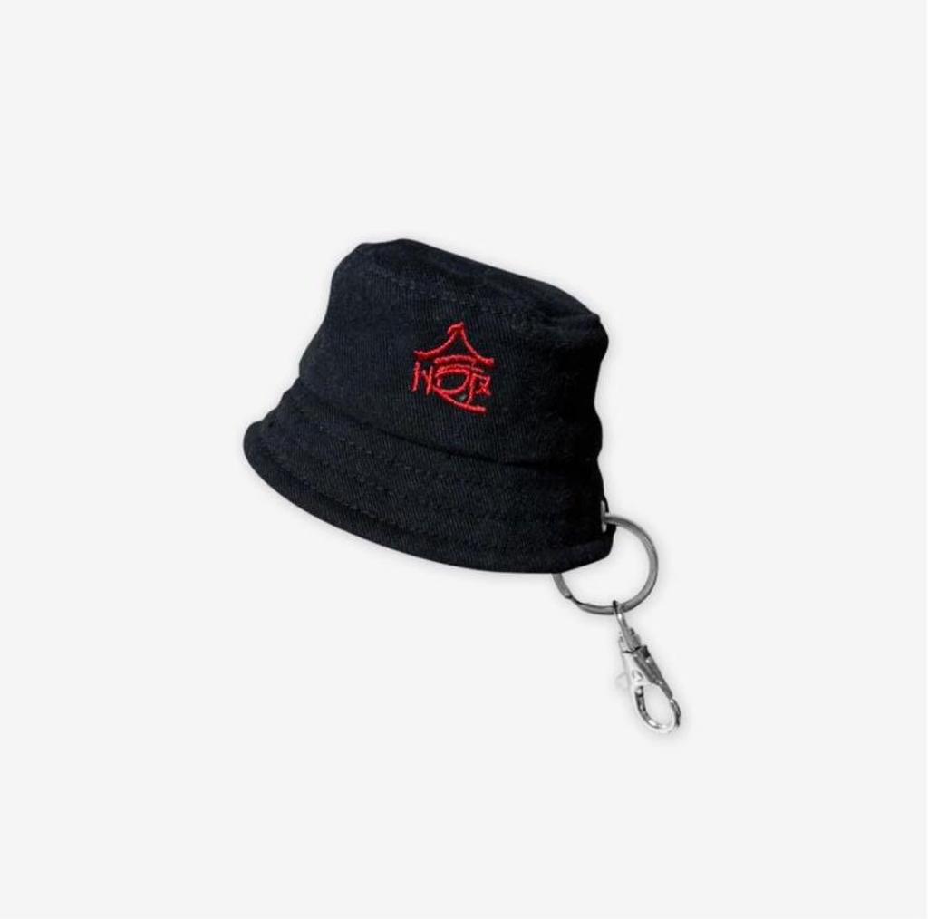 [USED] Stray Kids Sukiz Combined HOP POPUP Bucket Hat Keyring