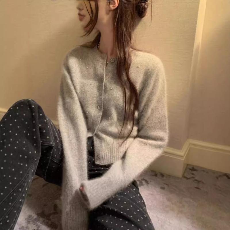 Heavy industry nails drill round neck long-sleeved sweater jacket women's autumn and winter new celebrity temperament high-end loose knitted cardigan