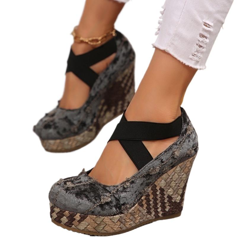 Fashion Shoes Female 2025 Fashion Retro Women's Platform High Heels Round Toe Super High Wedge Pumps Plus Size Shallow Elastic Band