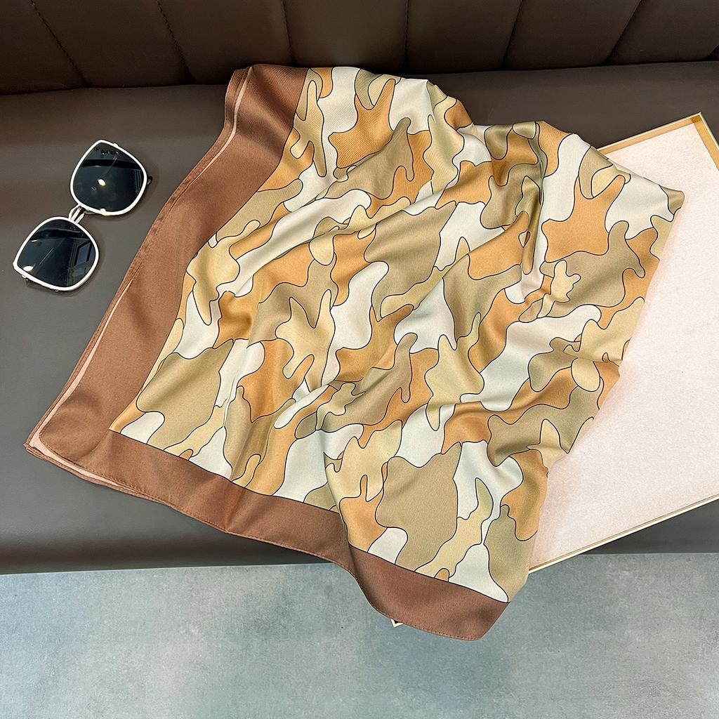 Spring and summer Korean version of the new graffiti design simulation silk scarf women's daily travel sunscreen large shawl commuter scarf