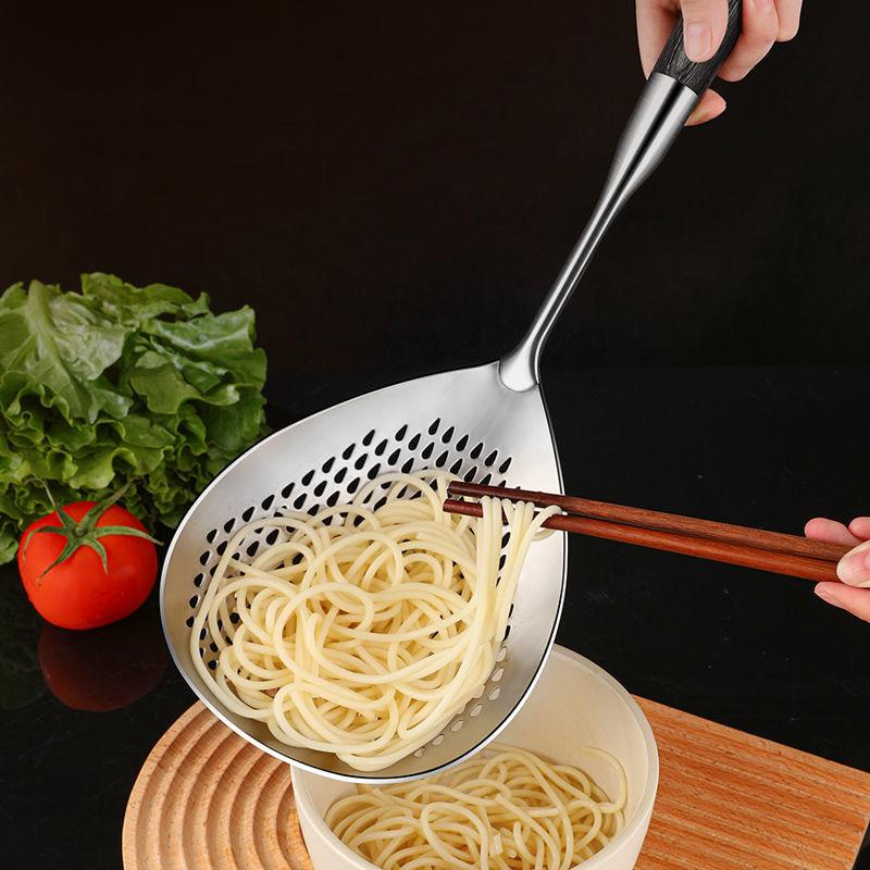 Stainless Steel Large Colander Fine Holes Skimmer Long Handle French Fries Strainer Home Gadget Kitchen Utensils Cooking Tools