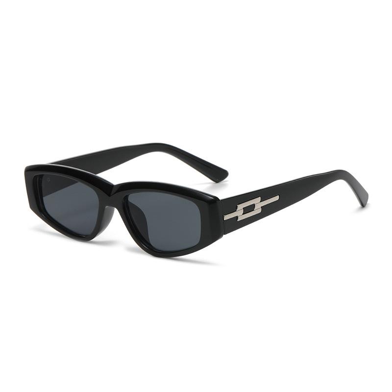

Classic Candy Color Irregular Sun Glasses Glasses Ladies For Men Luxury Designer Style Style Sun Eyeglasses Punk Popular Vintage Rivet Hip Hop