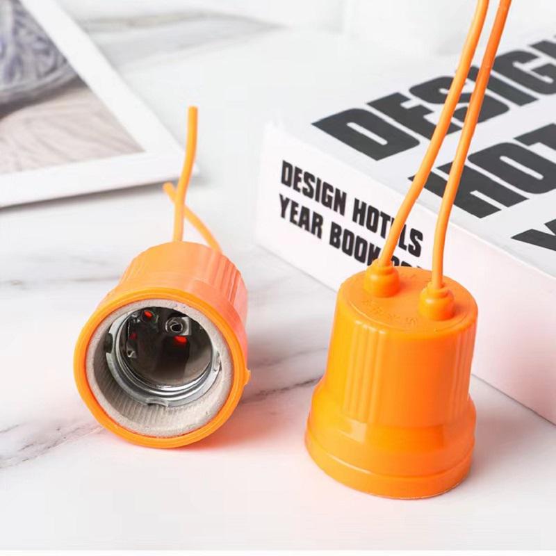 Automatic Temperature-Controlled Heating Lamp for Chicks and Parrots Breeding