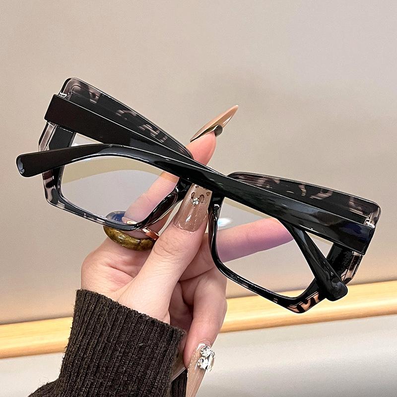 Anti-Blue Light Repair Glasses, Retro Trendy Color Matching Flat Glasses, Plain Face And Thin Artifact, Large Frame Glasses