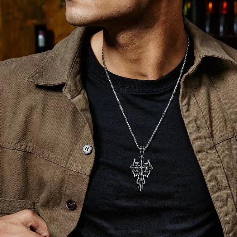 New Retro Hollow Cross Pendant Fashion Old Cross Trend Style Necklace