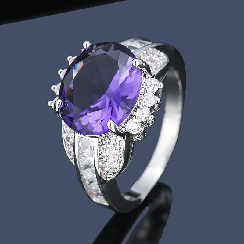 European American Women s Geometric Metal Cubic Zirconia Ring Size 8