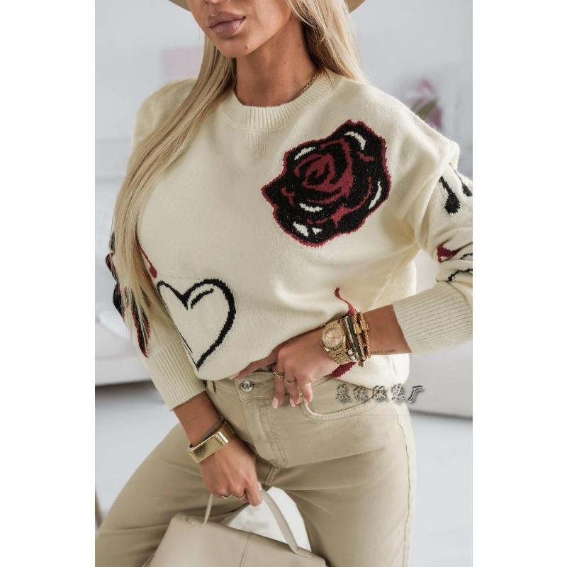 Women Loose Knit Long Sleeve Heart Jacquard Crew Neck Sweater