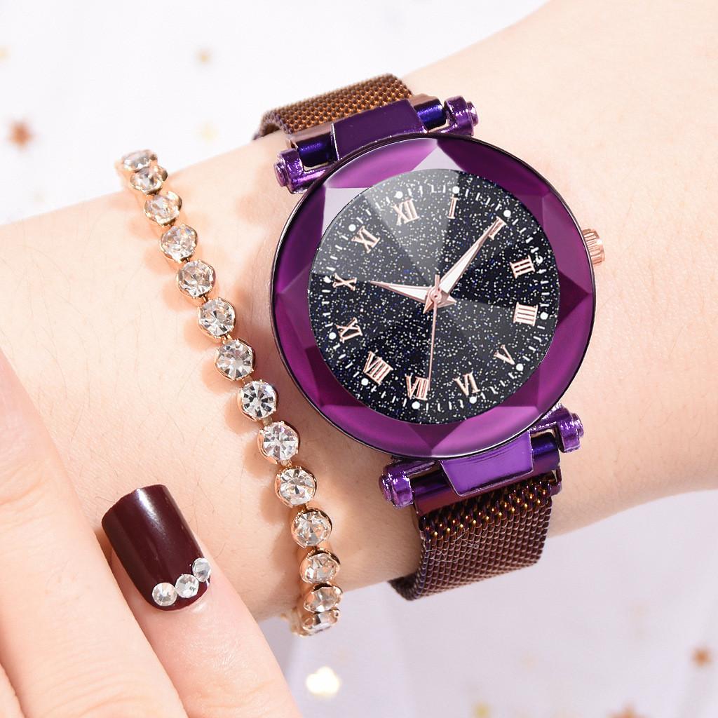 Women Sky Starry Luminous Watch Roman Numerals Quartz Watch Magnet Wristwatch