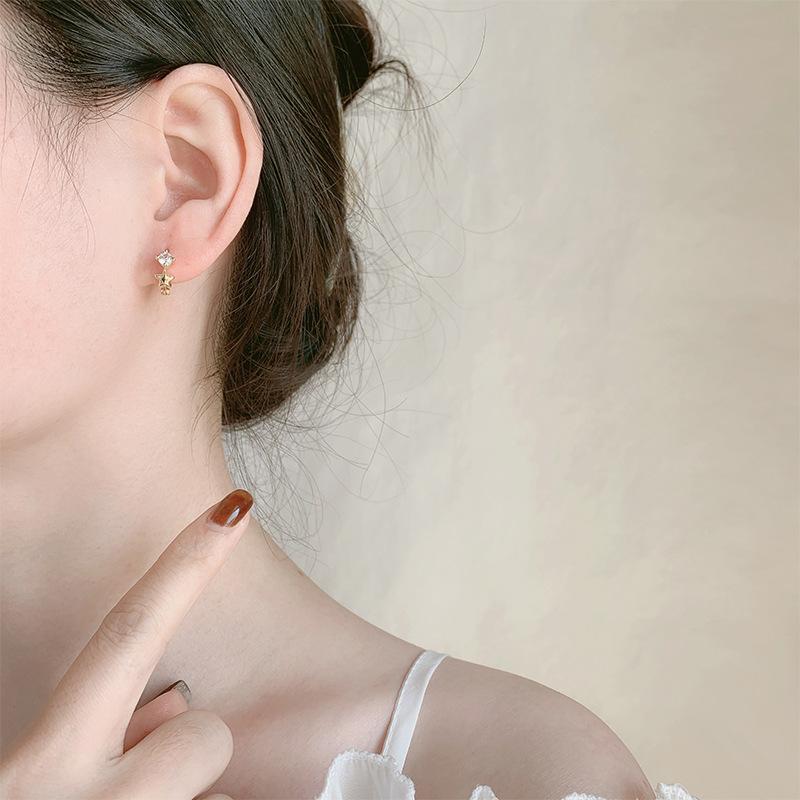 S925 Silver Zircon Star Huggie Earrings For Women Small Exquisite Sweet Temperament Versatile Ear Care Fashion Hoops