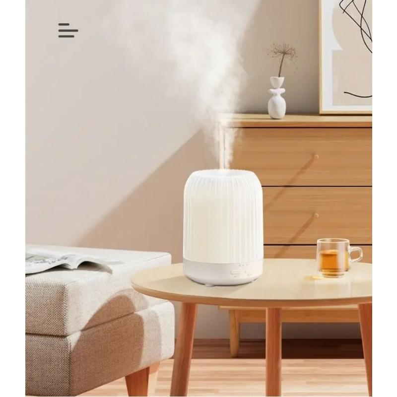 Home Essential Oil Aromatherapy Machine Automatic Spraying Bedroom Diffuser with Small Night Light Humidifier