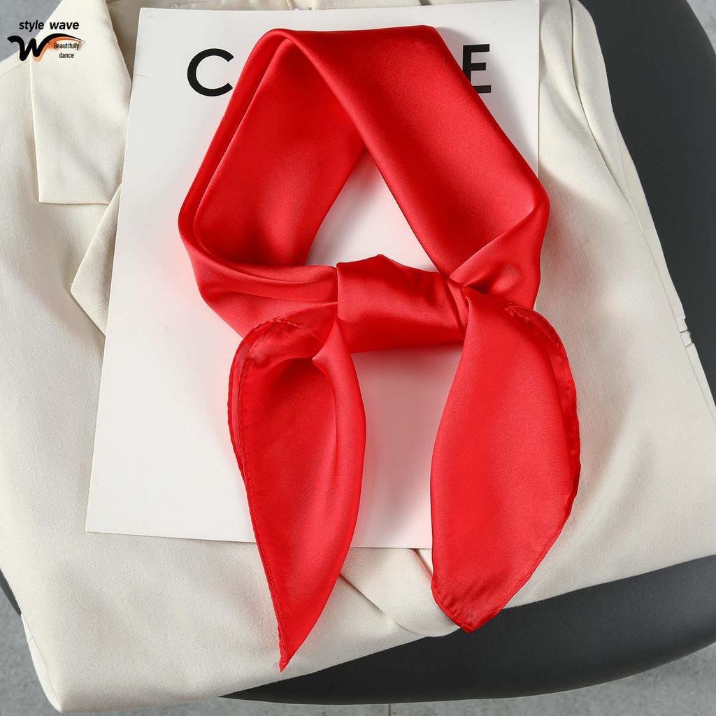 Monochromatic 70s-Style Faux Silk Scarf: Solid Color, Versatile, Sun Protection Headscarf for Women