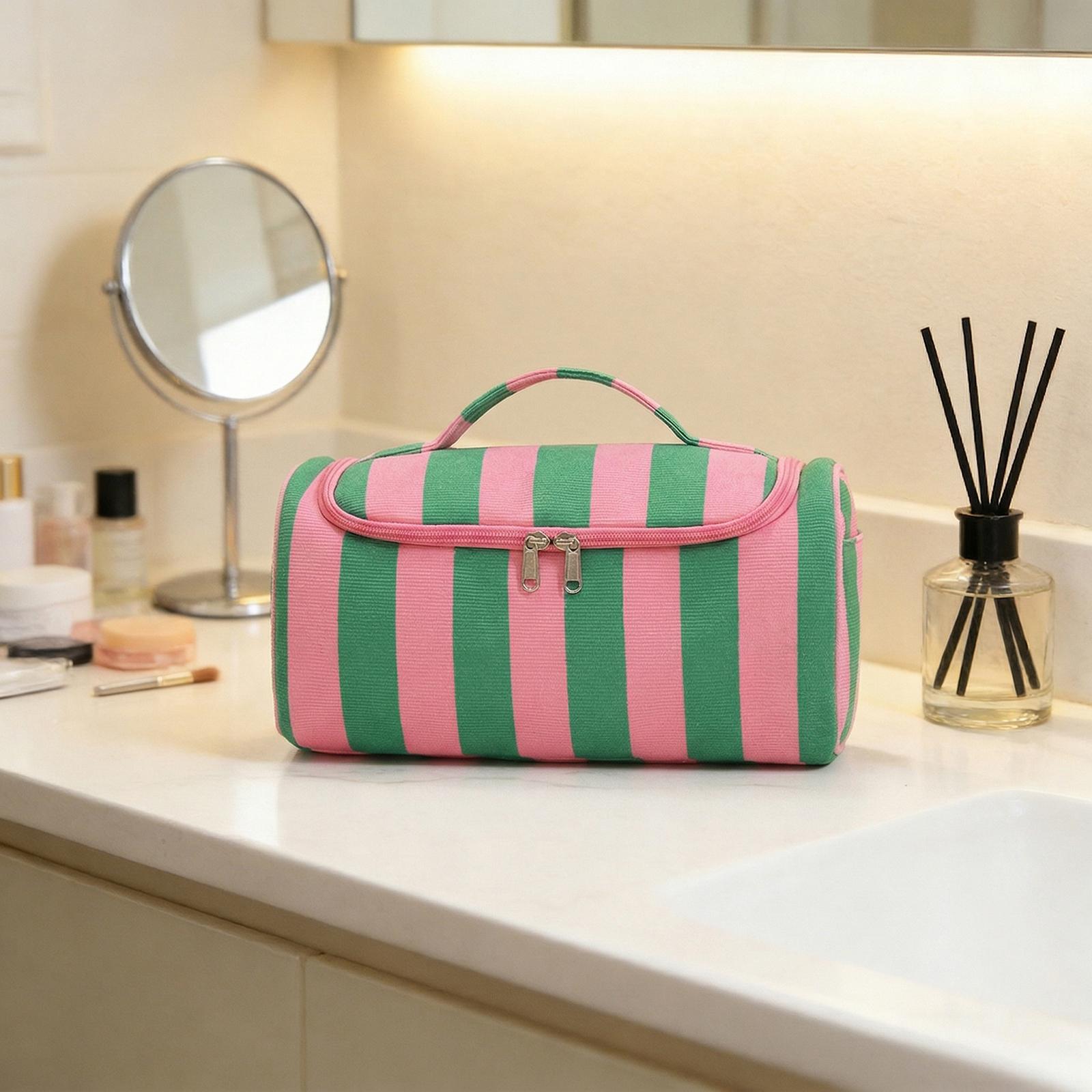 

Portable Organizer Case with Hanging Hook Portable Hair Tool Organizer Hair Tools Travel Case for Women Girls Daily Use