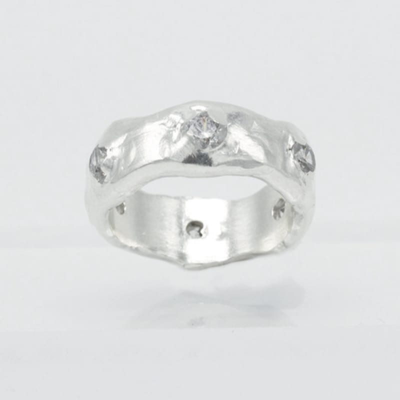 Studio Curve 7mm Stone Ring