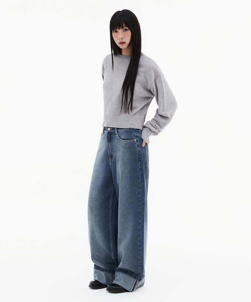 FILLUMINATE (W) Damaged Velvet Crop Knit - Ivory