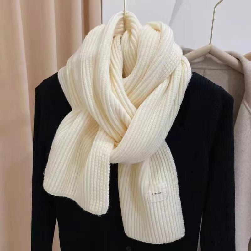 Korean Style Versatile Knitted Scarf for Women - Green, Blue, Red, Warm & Stylish for Autumn/Winter