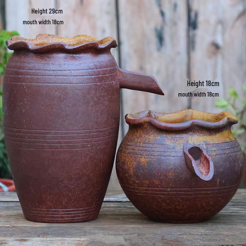 Vintage Ceramic Fish Tank Water Feature with Filtration & Oxygenation for Courtyard Landscaping and Hotel Décor