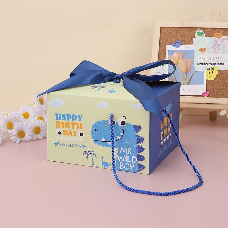 Cartoon Kids' Birthday Gift Box: Hand-Painted, Candy Souvenir & Egg Packaging for First Birthdays and Weddings