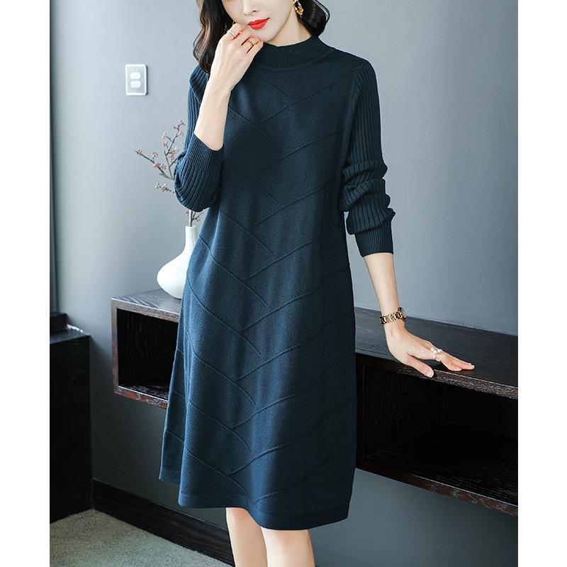 Autumn and winter base dress women's large size new mother thin temperament with coat inside with knitted long-sleeved sweater skirt