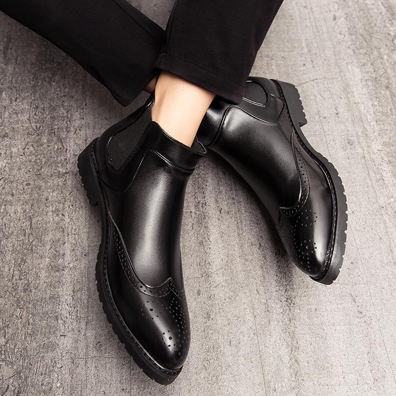 Men’s Brogues Motorcycle Boots Retro Street Style Dress Chelsea Boots Tuxedo Wedding Men Ankle Boots Plus Size