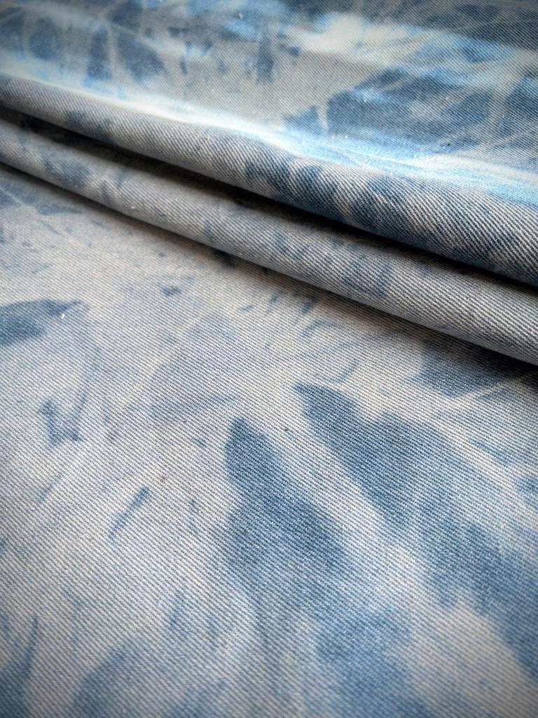 Unevenly Dyed Denim Cotton Unevenly Denim Handmade Fabric, Thin, Fabric, Scraps, Dyed, Bleached, Fabric, Crafts, Remake, (Middle Sky, 2m)