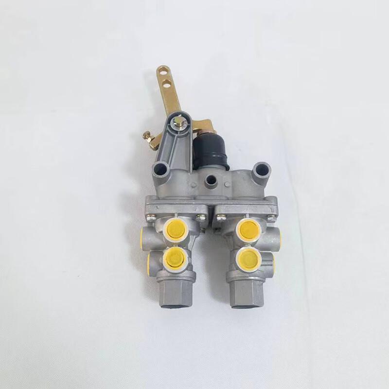 Dongfeng EQ2082E6D Brake Master Cylinder (Part No. 3514E2-010)