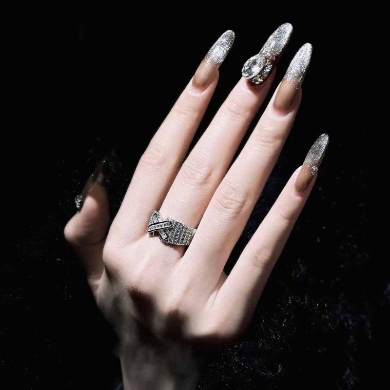 Exquisite European-American Retro X Ring: Openable, Luxe Full Diamond Design for Unisex Couples