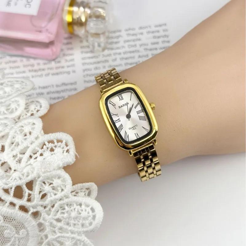 Modny damski zegarek kwarcowy Prosty elegancki kwadratowy cyferblat Złoty pasek ze stali nierdzewnej Zegarek na rękę Zegarki biznesowe Dropshipping Prezenty