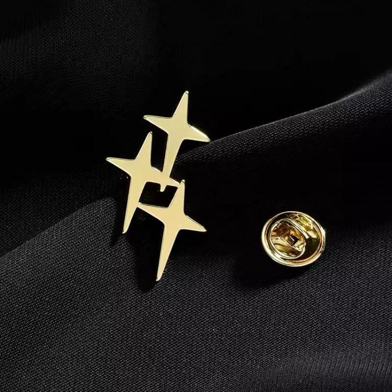 

Уникальный и привлекающий внимание дизайн застежки-броши Starlight с антибликовым покрытием — это нишевый мужской костюм с металлической булавкой для воротника.