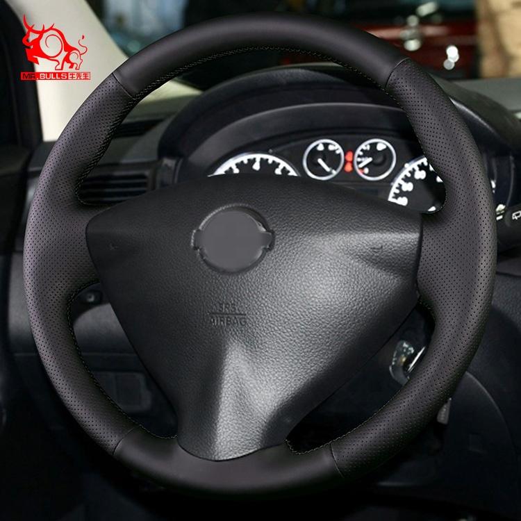 High Quality Hand Sewing Leather Steering Wheel Cover for Nissan Versa Note Sedan Sentra Tiida 2015