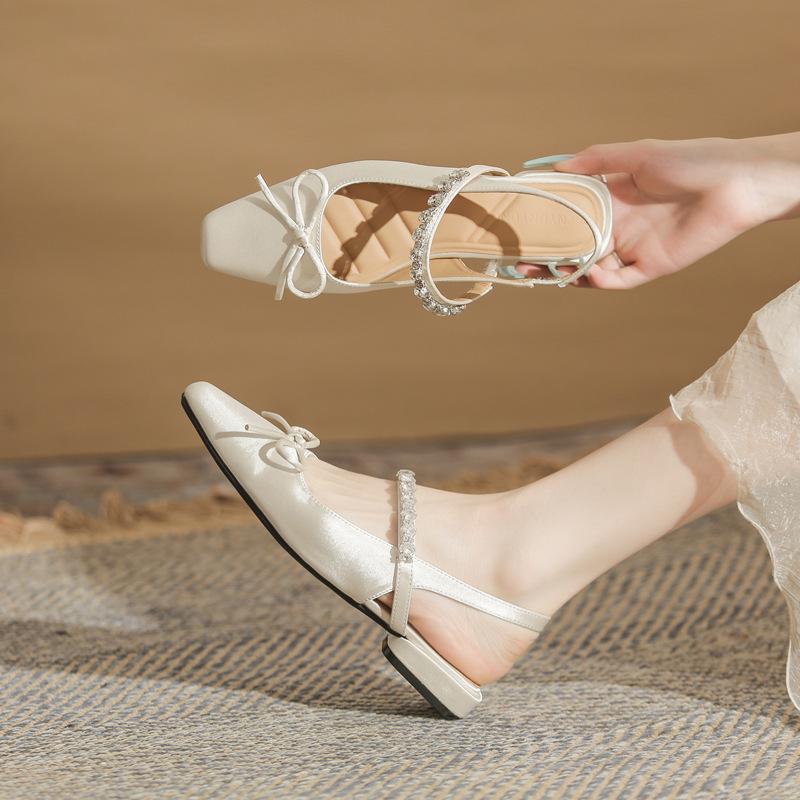 

Cowhide version~ 2025 low-heeled fashion sandals outer wear 2025 new summer square head thick heel versatile medium heel women s shoes 40