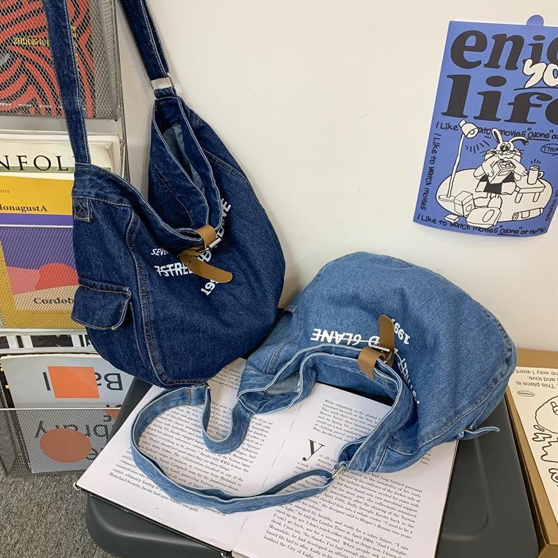 New Cowboy Bag Female Shoulder Bag Temperament Cowboy Large Capacity Tote Bag