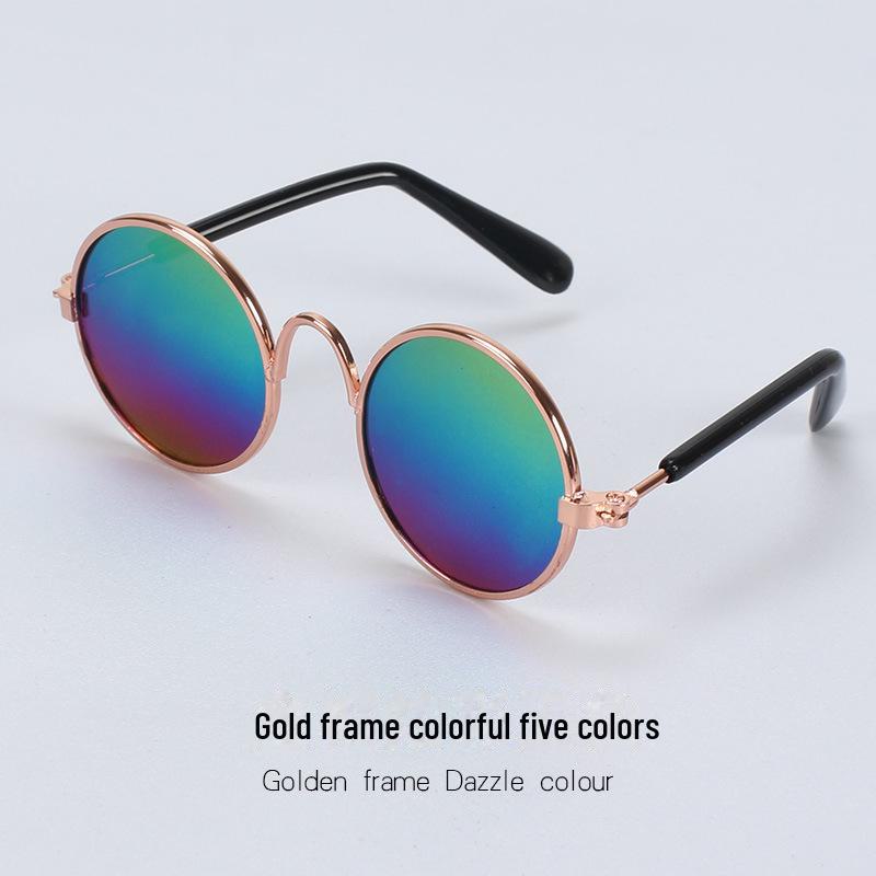 Sonnenbrillen und Kopfbedeckungen für Haustiere: Lustiges, stylisches Zubehör für Katzen und Hunde