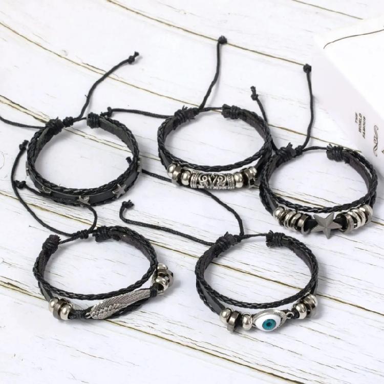 Fashionable Leather Bracelet Set Soft Bracelet Fashion Accessory Adjustable Bracelet Comfortable Bracelet for Daily