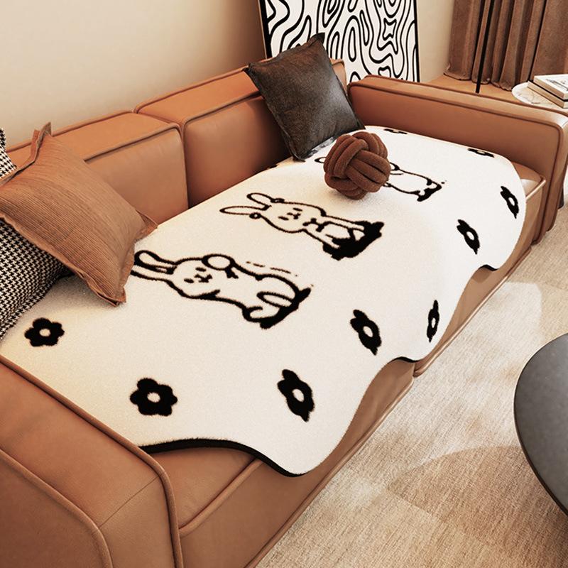 

Милый мультяшный кролик, плюшевая подушка для дивана неправильной формы, нескользящая, не царапающая, прямой чехол для дивана для гостиной, полотенце 90*90cm